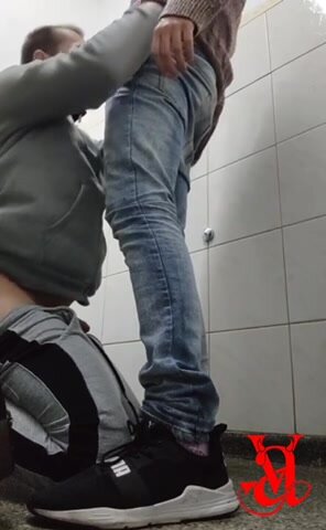 My friend fucked me at a public bathroom