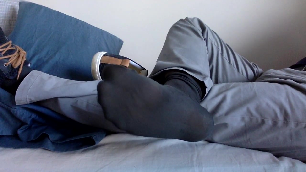 Intense odor wearing grey nylon socks with sneaks