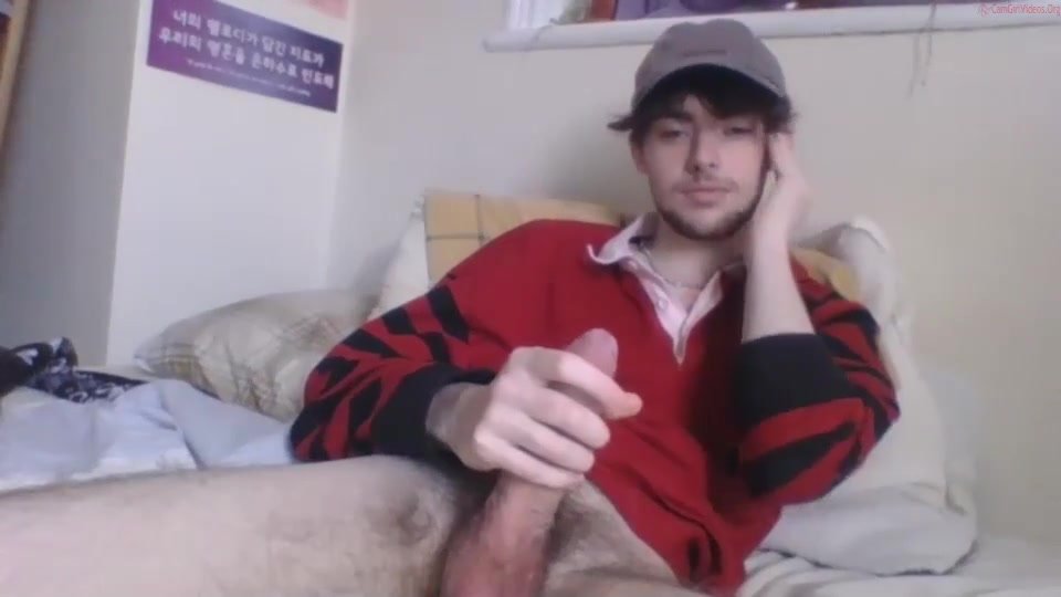 Hung hairy Brit