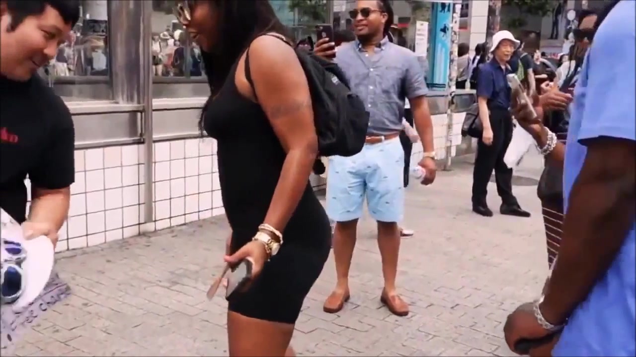 Korean guy gets slapped and spanked in public by black tourists