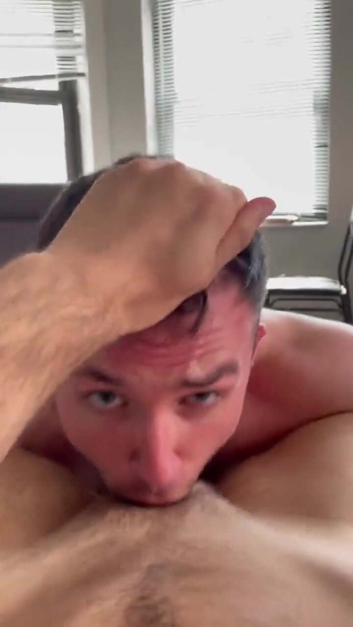 white muscle jock sucks bwc
