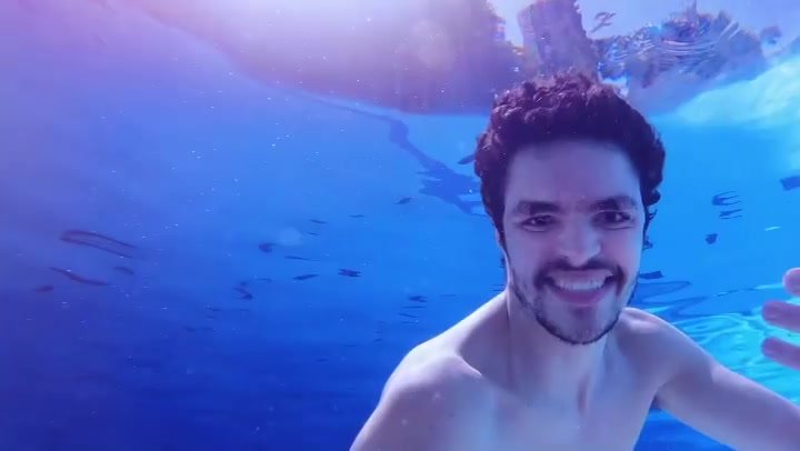 Swimming barefaced underwater - video 3