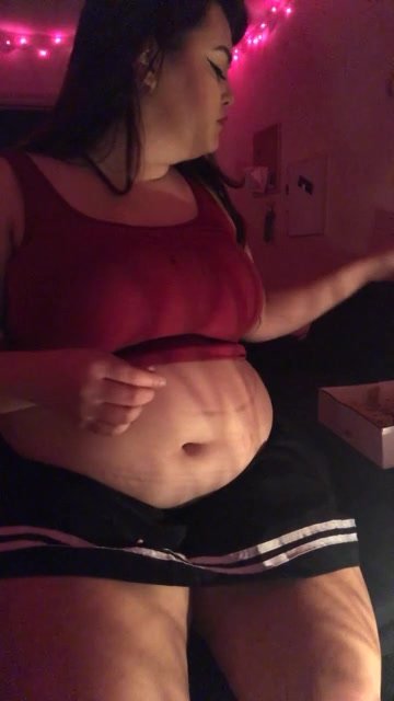 belly stuffing bbw