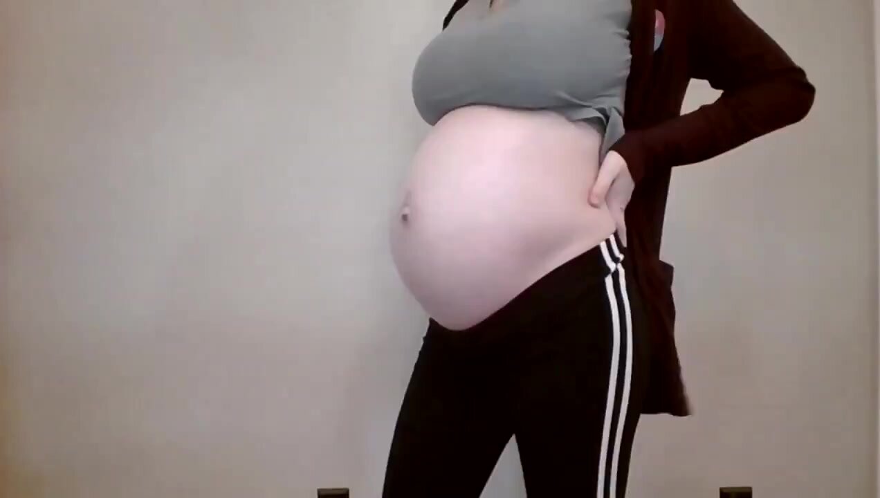 Twin Belly