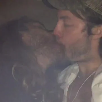 360px x 360px - Gay cousins tongue kissing romantically - ThisVid.com