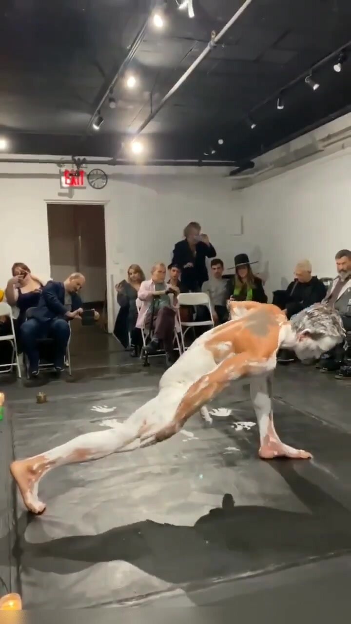 Hunk nude art exhibit