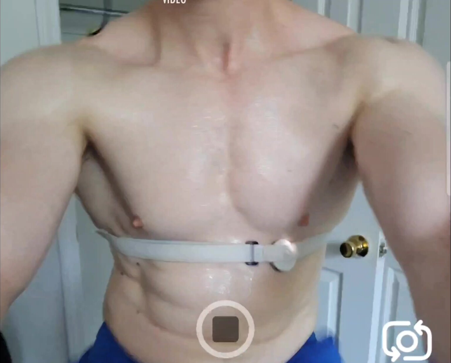 Listen to this fitness model\