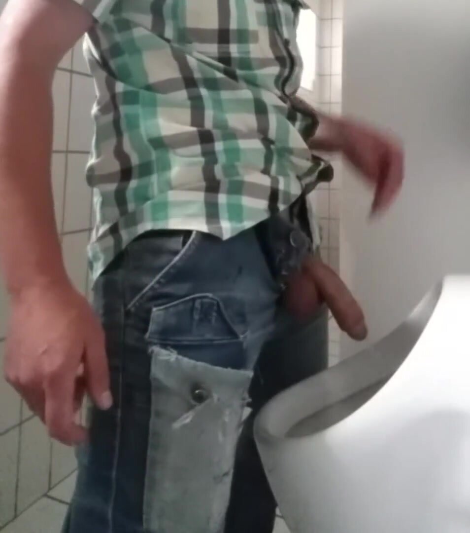 Urinal Piss n Cum