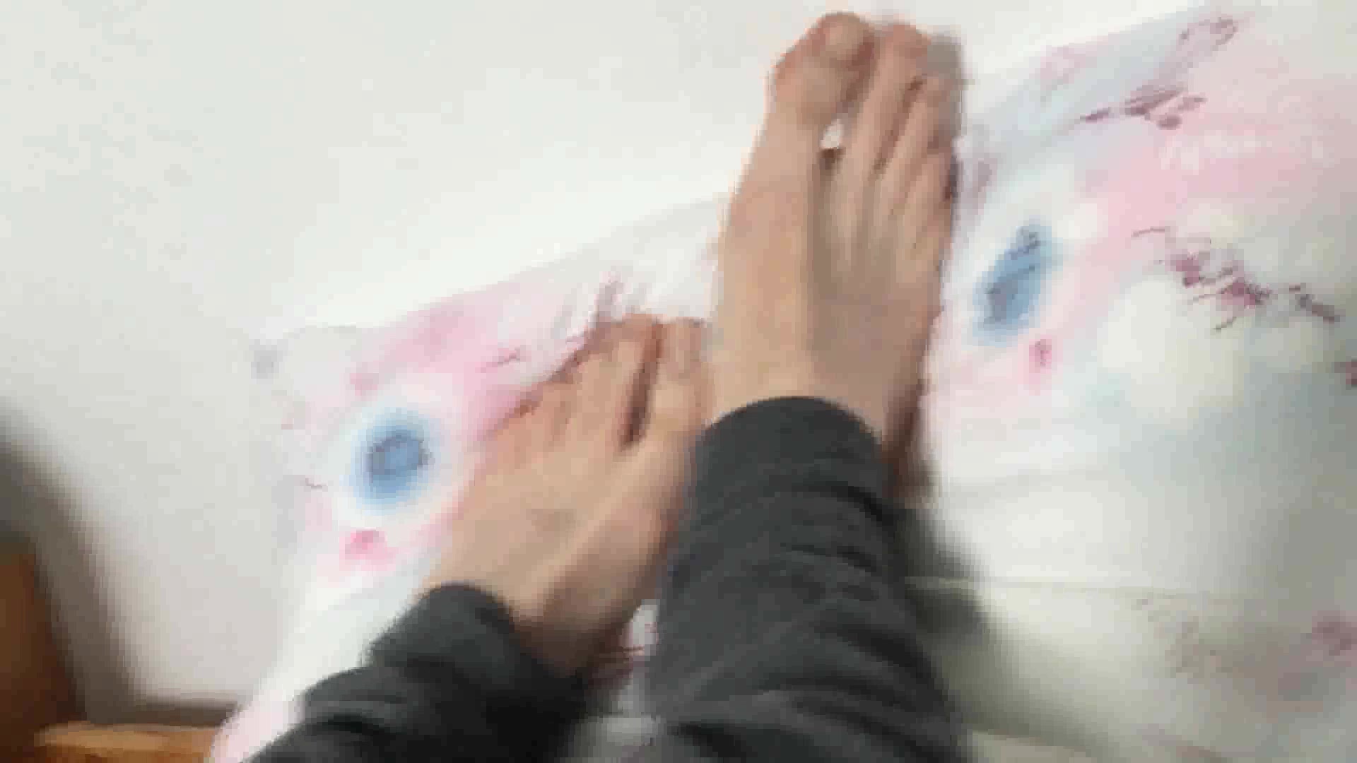 Sexy Guy Feet - video 5
