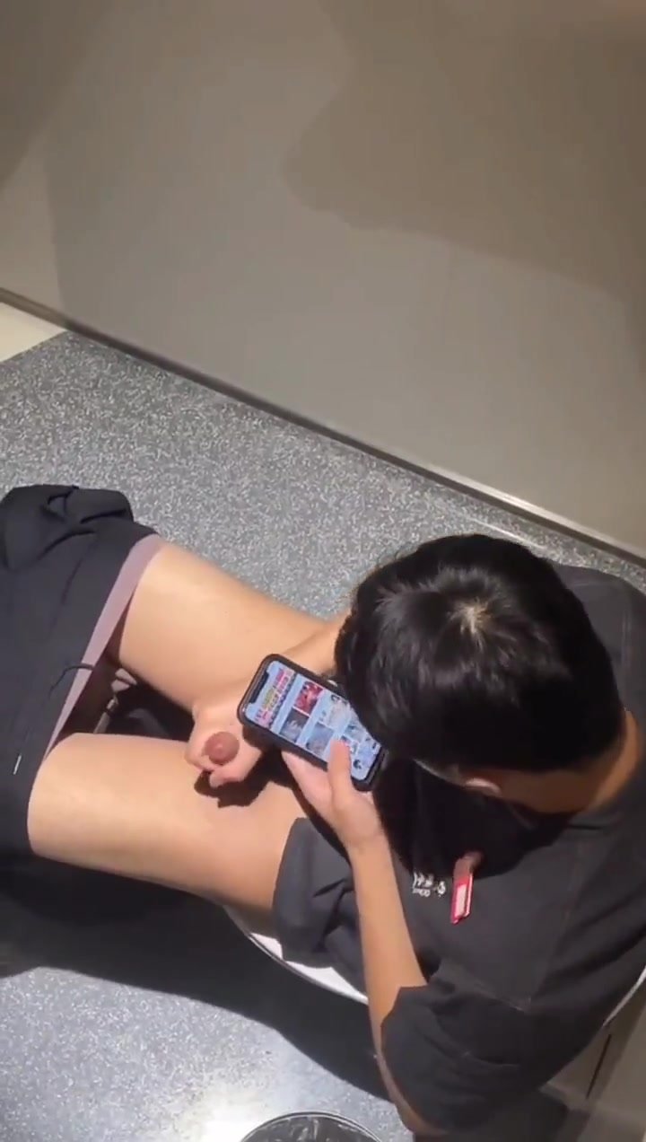 Spy asian guy watch porn and jerk off