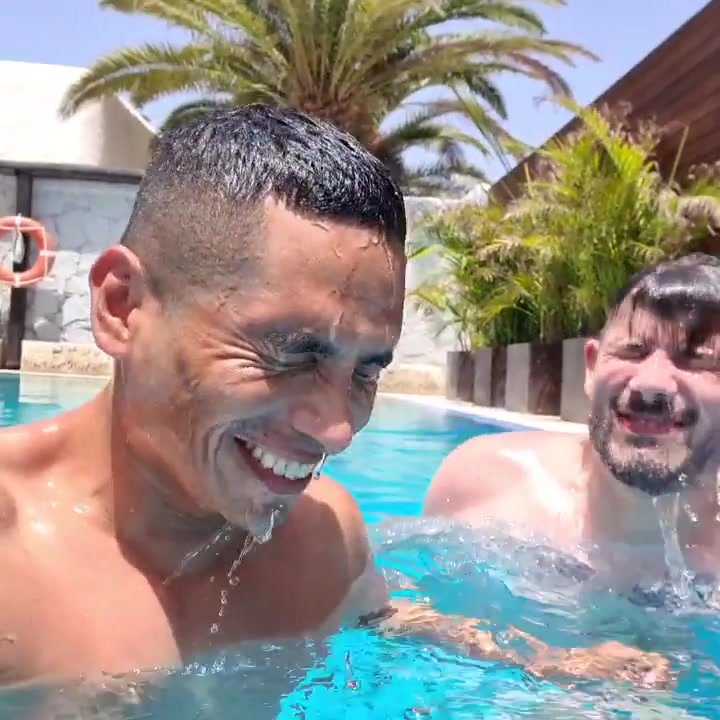 Underwater barefaced cute buddies in pool - video 3