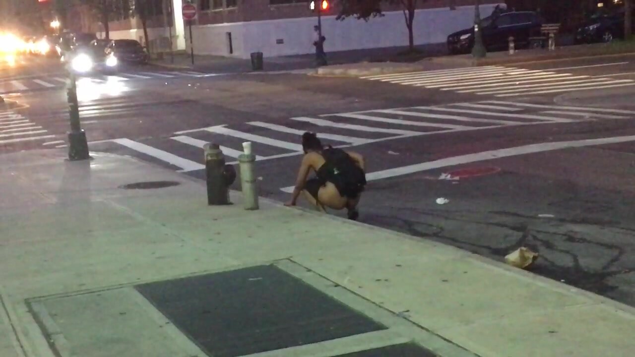 pissing on street - video 2