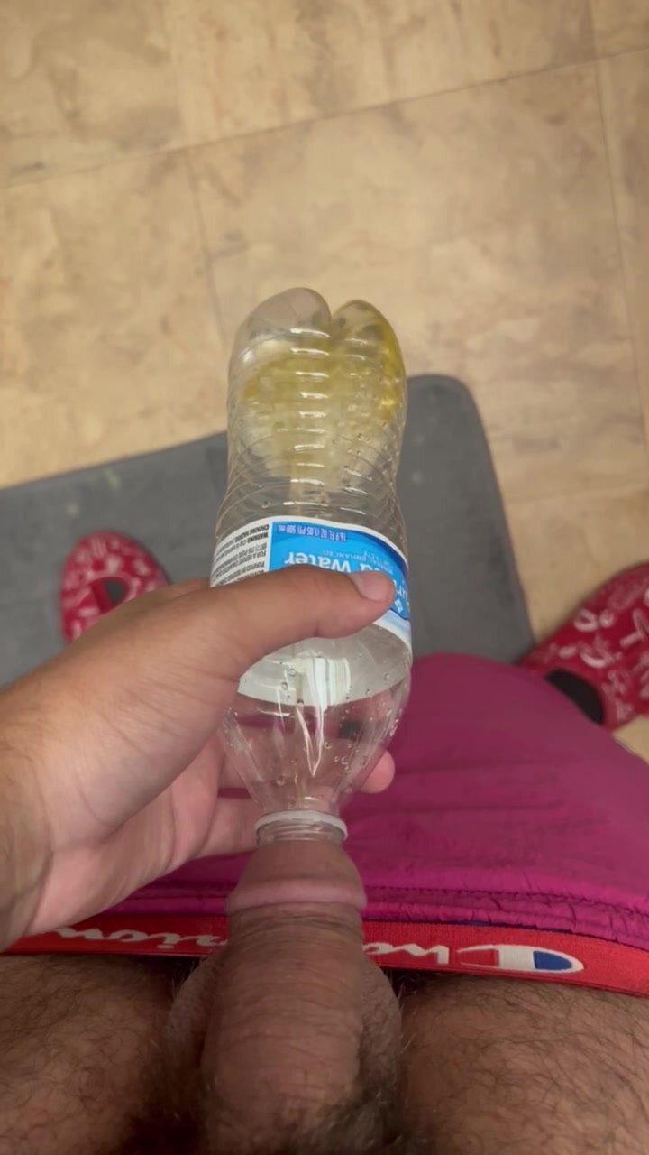 My 18 yr old latin friend pissing in a bottle 2