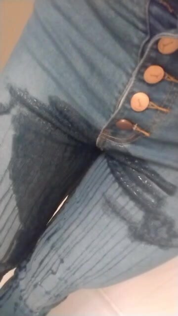 Jeans wetting - video 53