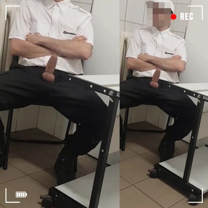 Security Guard Cum Show