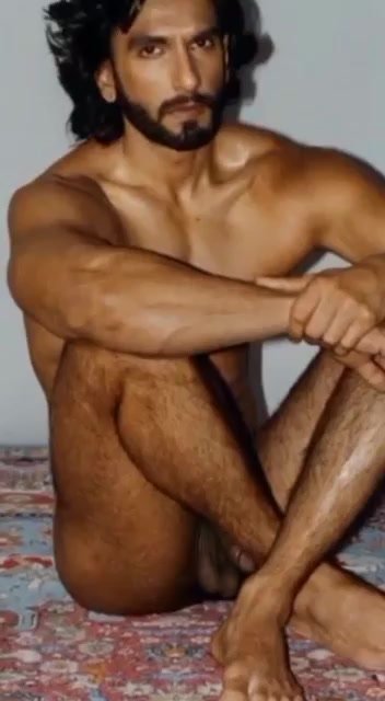 Indian Bollywood Actor Ranveer Singh Naked Photoshoot 5662