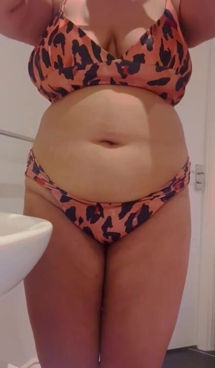 bbw show your bikini in fat belly