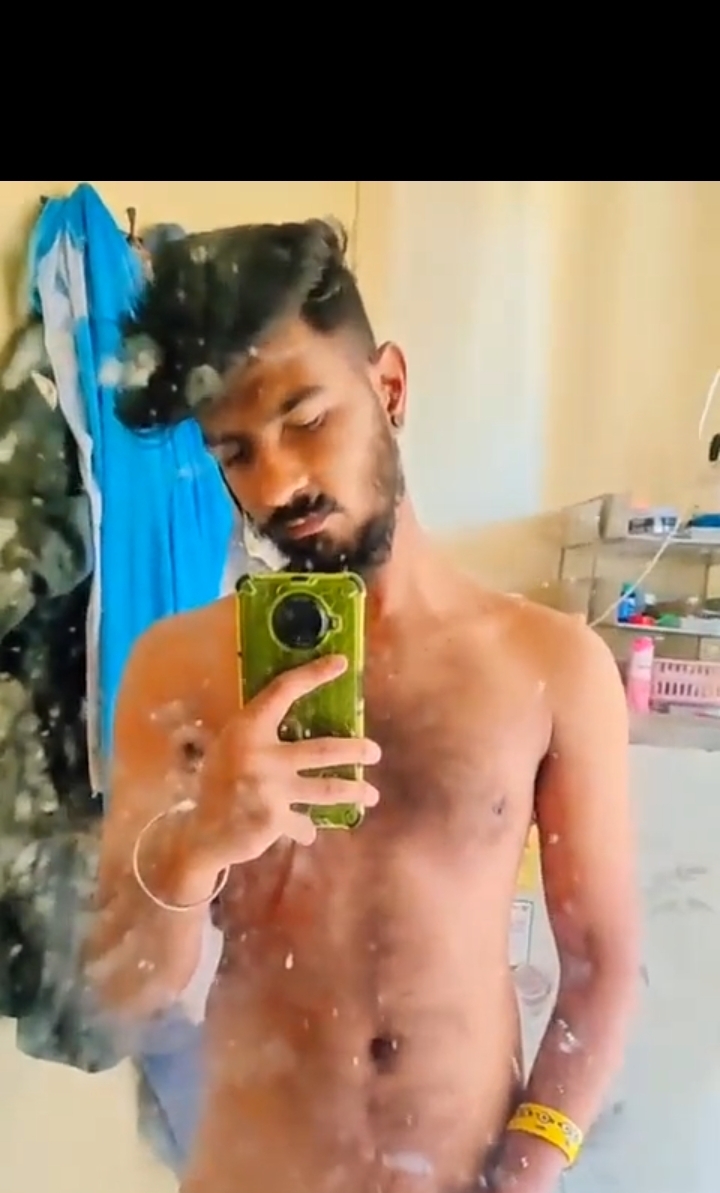 Very hot indian desi on cam - video 3