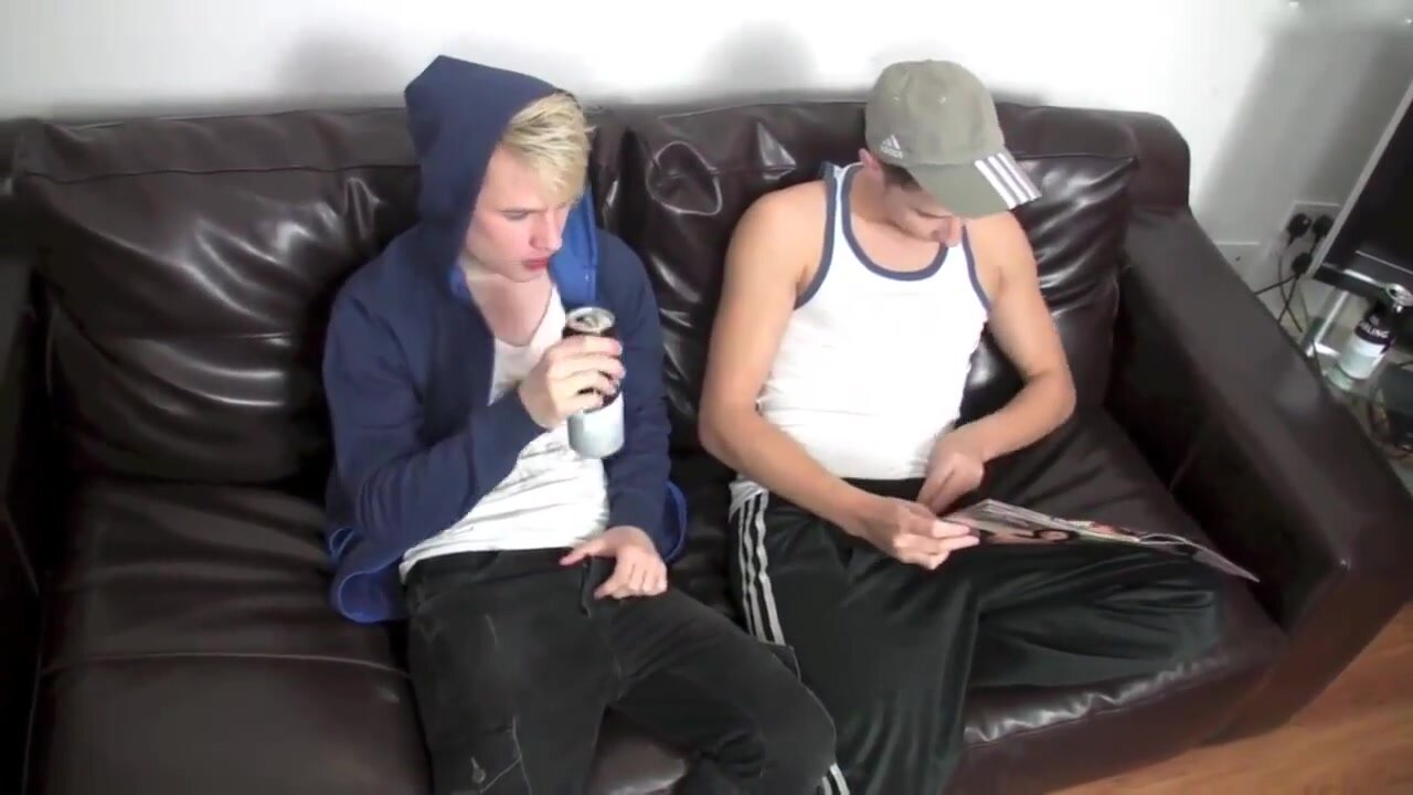 British chavs horny, play on sofa then fuck each other