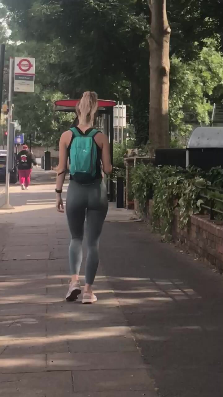 Sexy blonde pawg  walking in leggings