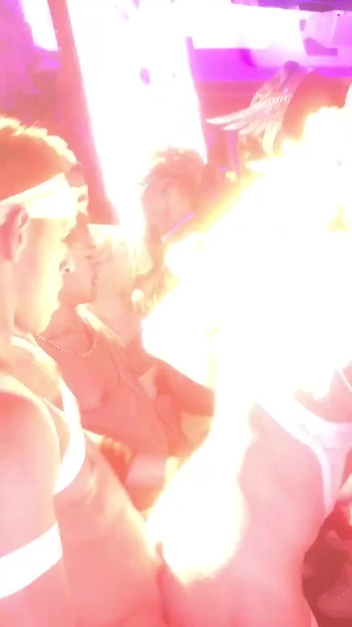 Fucking in the club - video 2
