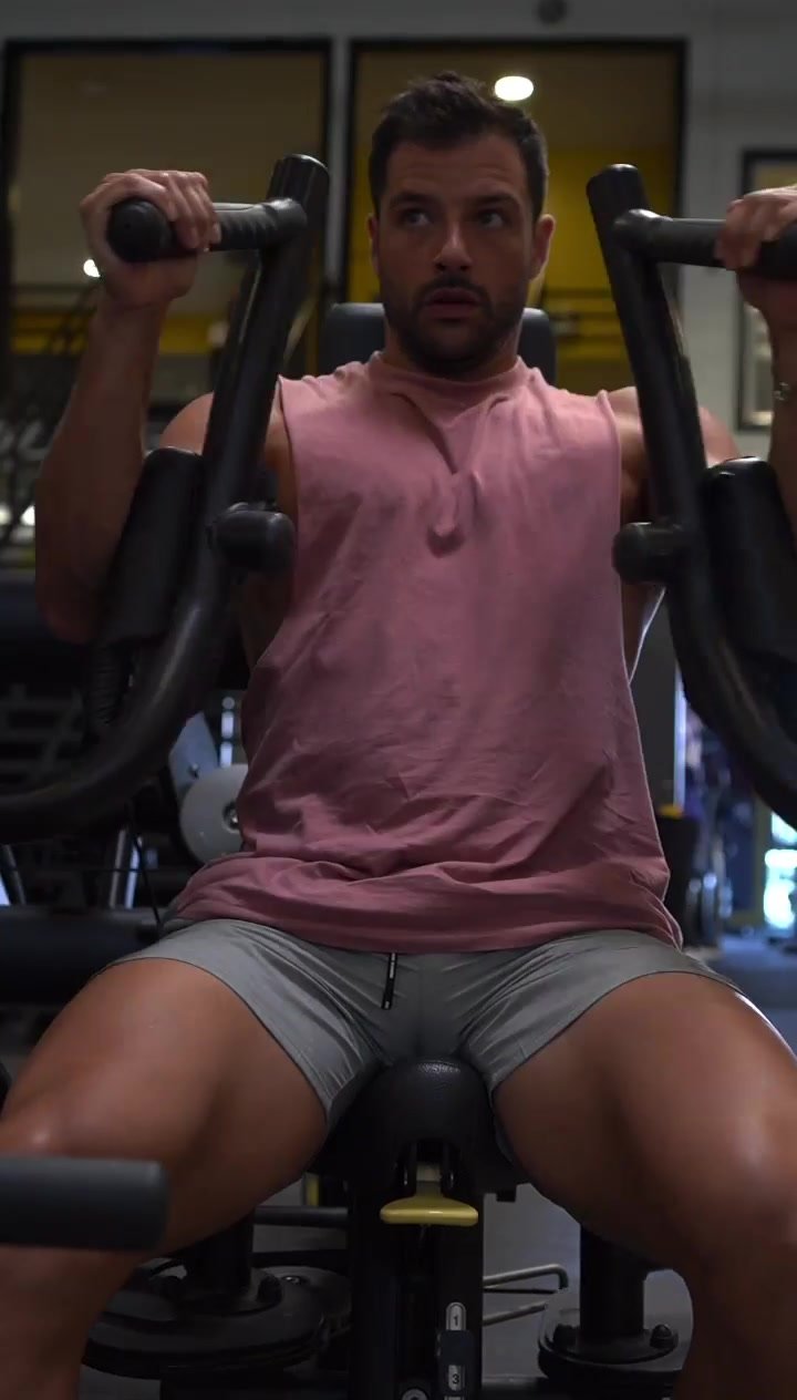 Coach Manspread