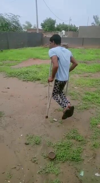 Polio  double crutch