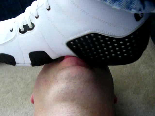 master sneakers - video 2