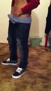 Youtube sagger with boner 2 (no nudity)