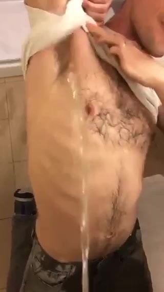 Piss Shower - video 4