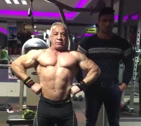 Muscle  Dad gym  posing