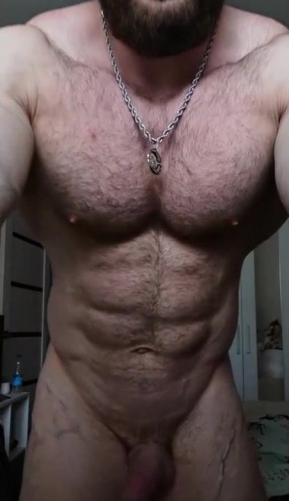 Russian Bodybuilder nude flex