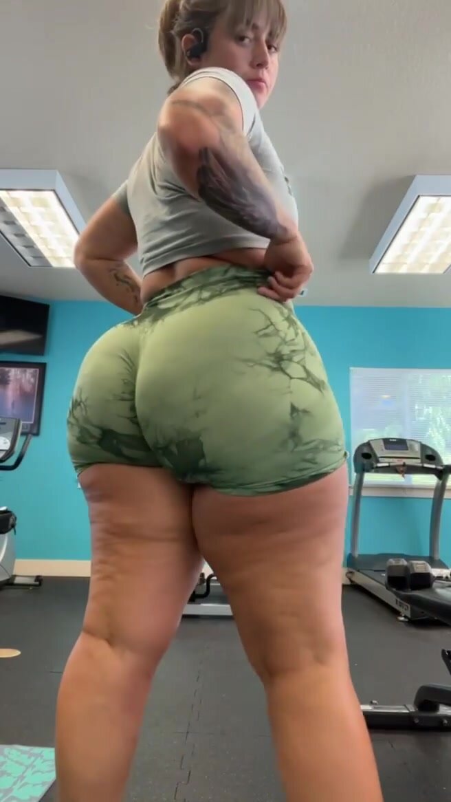 big ass in legging