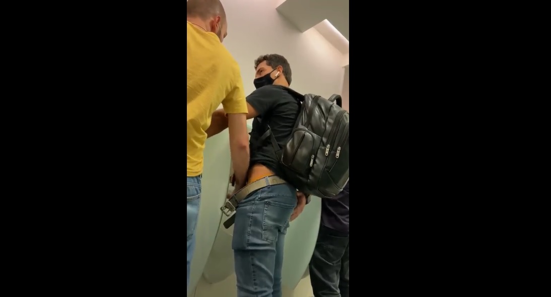 Jerking Guys at the Public Toilet