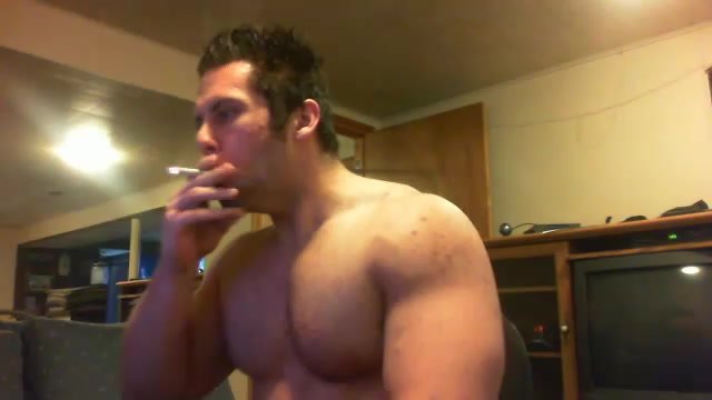 Hot muscle smoker - video 3