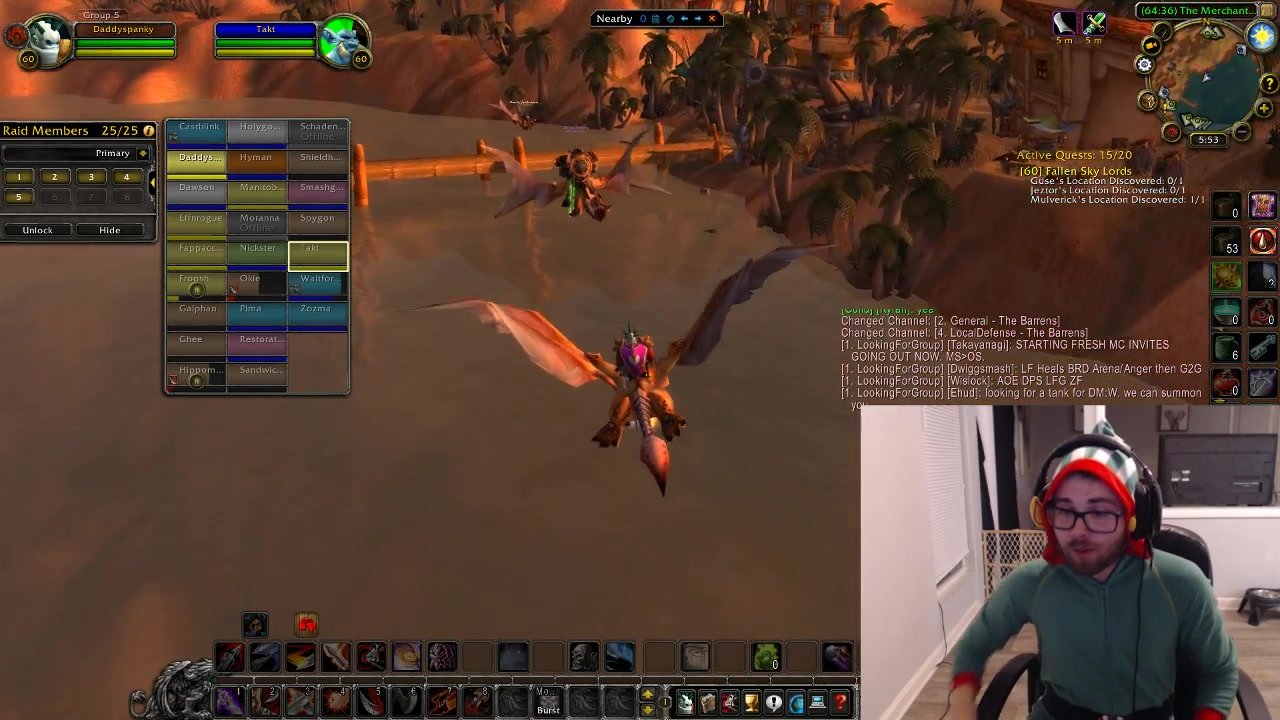 nerdy streamer shows cock