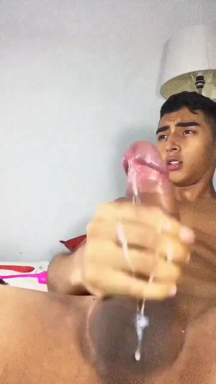Hot arab guy cums