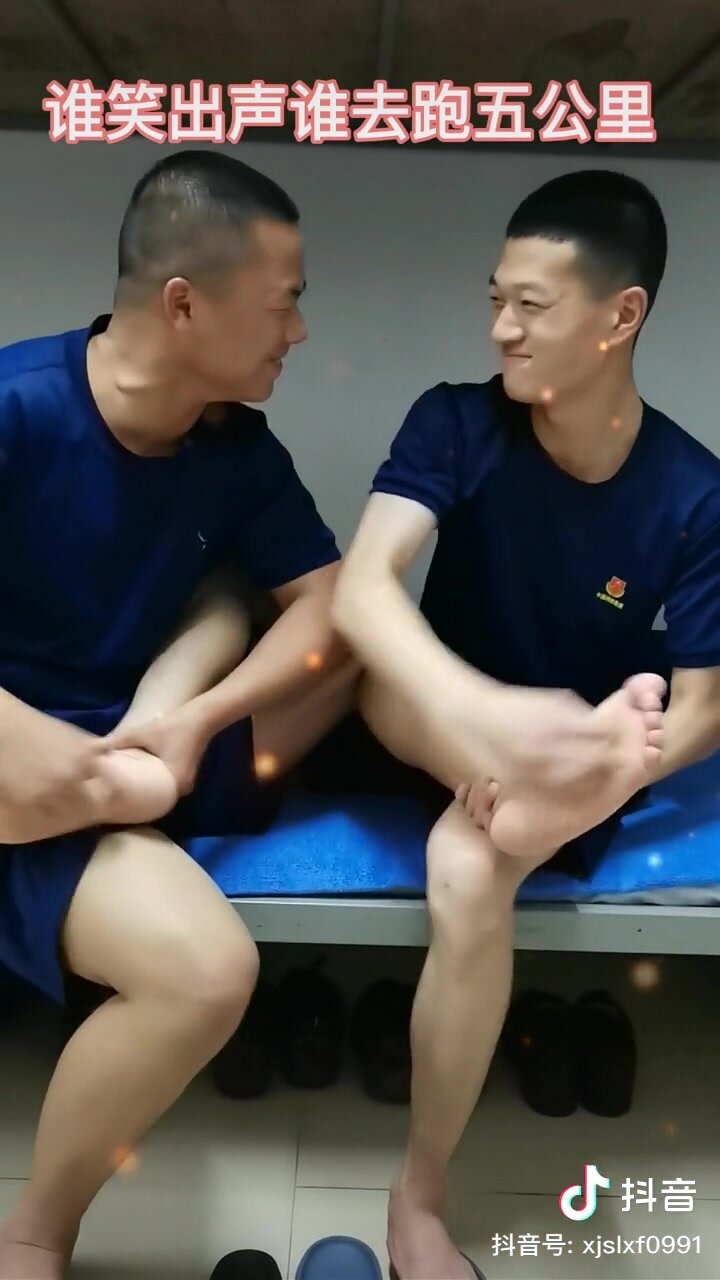 Guys Feet Tickling Challenge