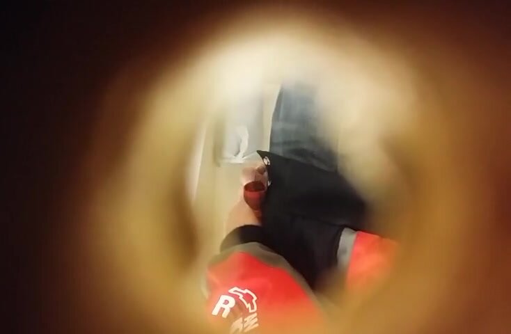 Piss 01 - video 4