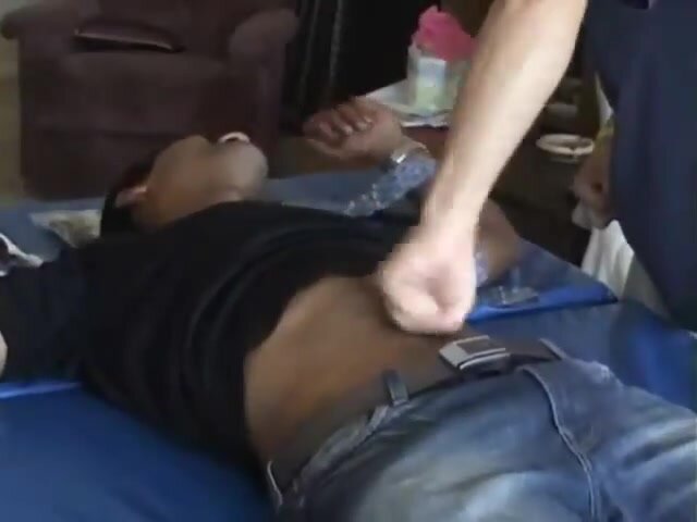 Tickle my belly button!