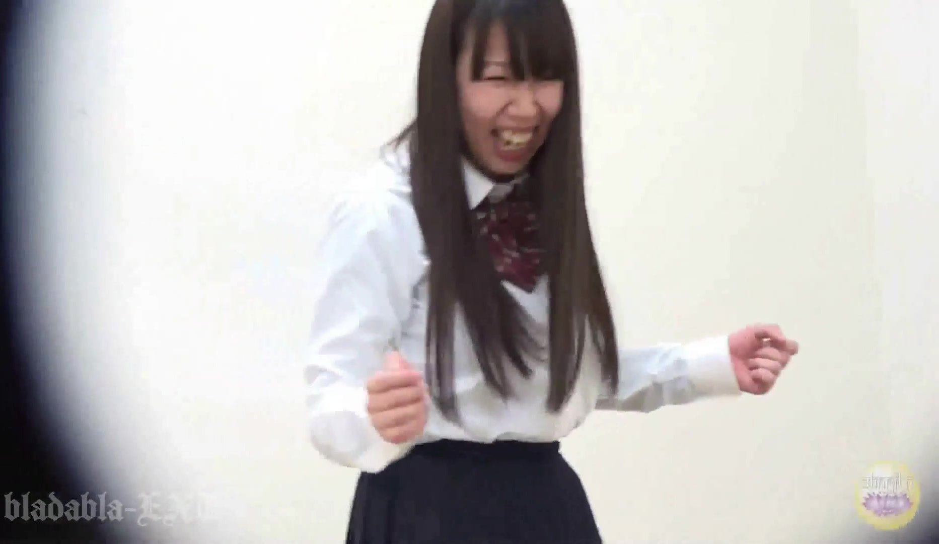 Japanese school girls fart voyeur