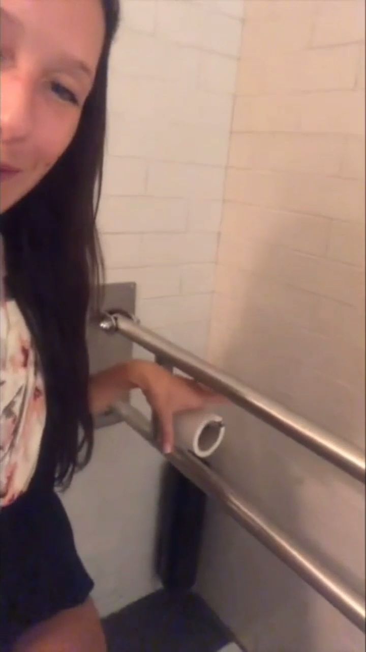 Woman on toilet vlog 3
