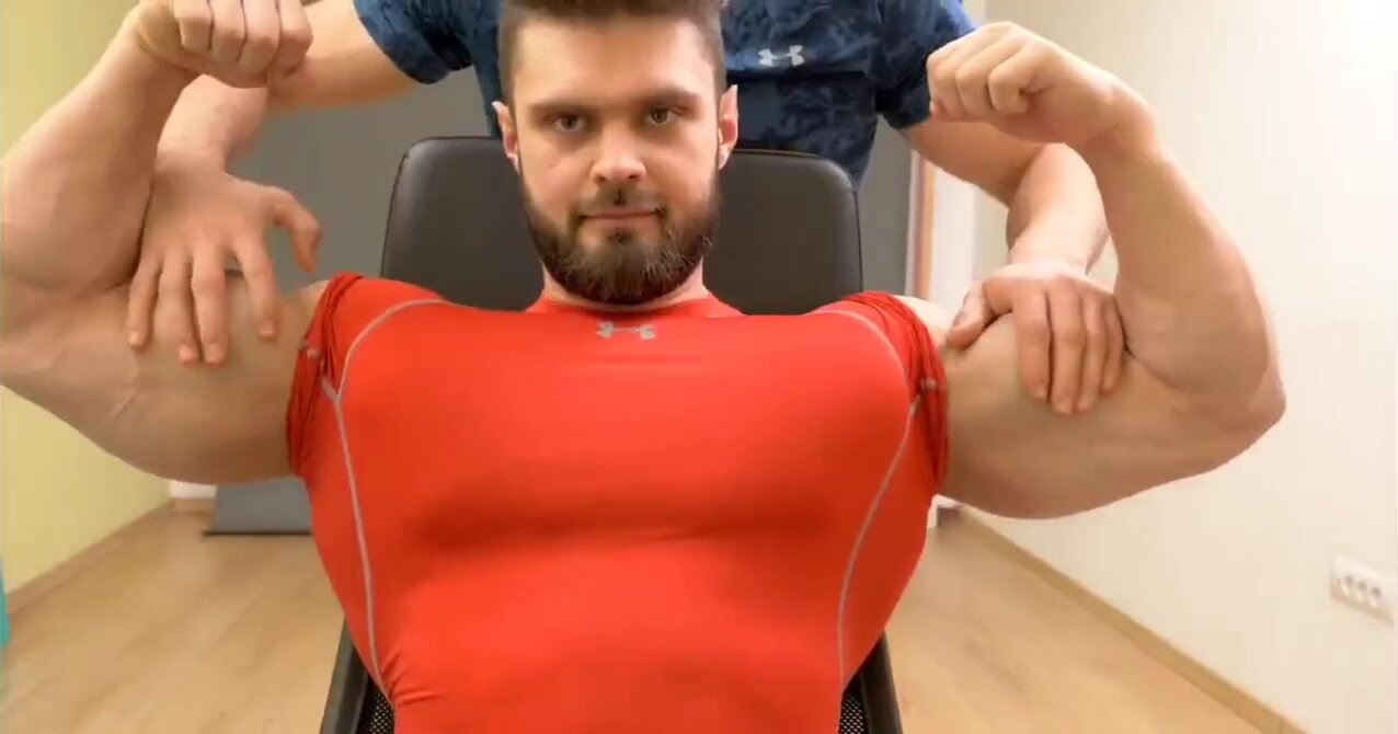 Muscle worship - video 22