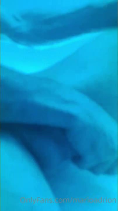 Two Straight guys Shower together and get Horny