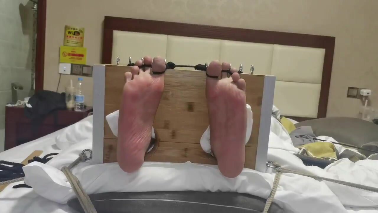 bastinado - video 28