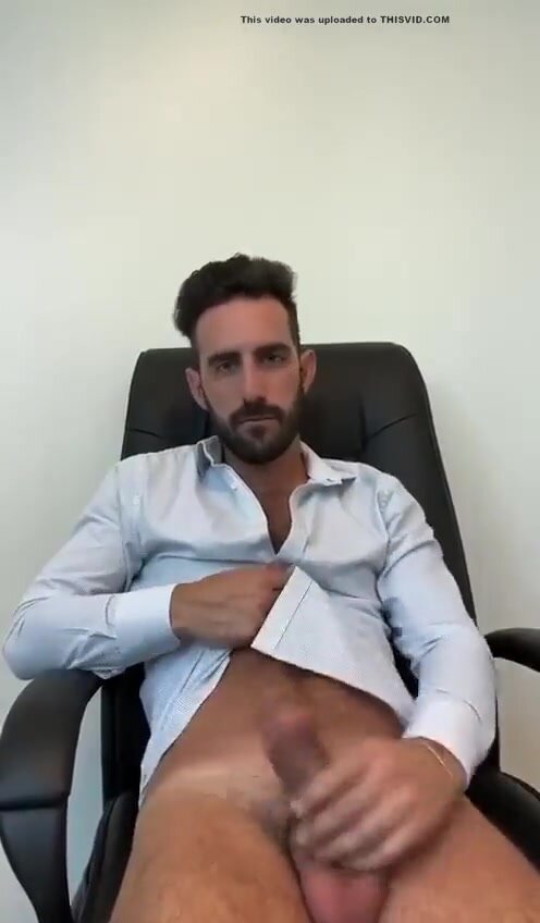 Office lad wanks at work