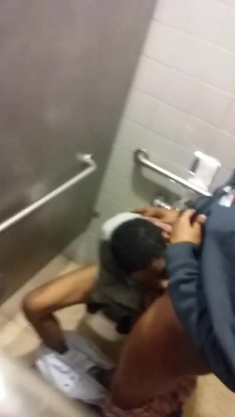 Caught a public blow job in bathroom stall