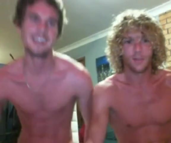Straight Surfer Guys play4pay on cam