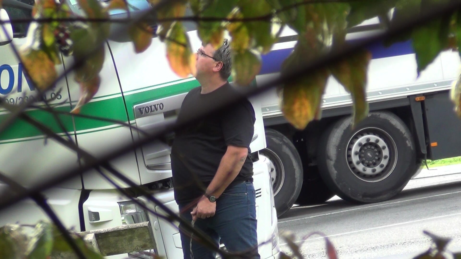 Trucker Caught Peeing 2015 September 224