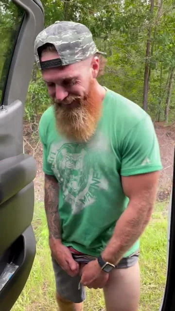 Guy Fucks Redhead Beard - Favorites pt 2: recording bearded redhead buddyâ€¦ ThisVid.com